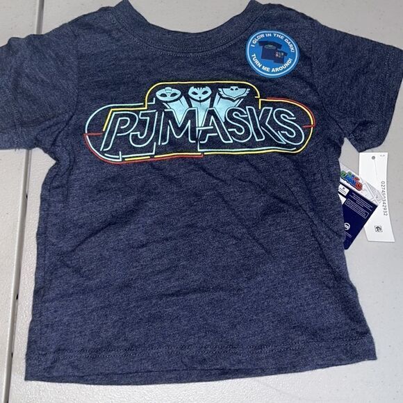 👕Nwt 12m pj masks T-shirt glow in the dark - Picture 2 of 2